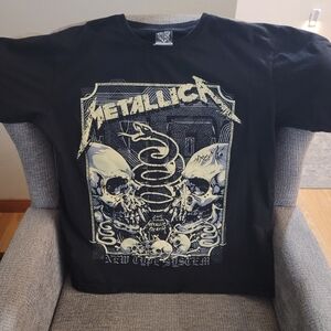 Metallica Large Black Graphic Band Tee - New Gift System Print